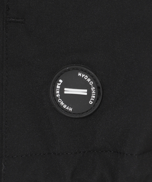 B.C STOCK（ベーセーストック）の「ハイドロシールド テックパーカー（マウンテンパーカー・メンズ・チャコールグレー/ブラック/アイボリー・MEDIUM/LARGE）」の10枚目の写真