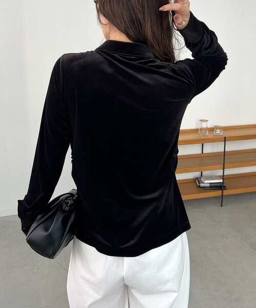 CAPRICIEUX LE'MAGE（カプリシューレマージュ）の「ベロアシャツ