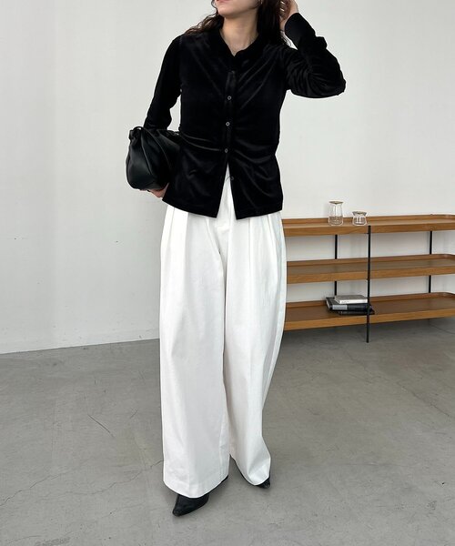 CAPRICIEUX LE'MAGE（カプリシューレマージュ）の「ベロアシャツ