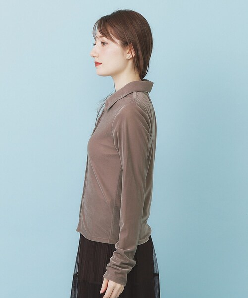 index(インデックス)の「衿付きベロアジャージトップス【洗濯機OK】(Tシャツ/カットソー・レディース・ブルー/ブラウン系その他/ブラック・36/38/40)」の17枚目の写真