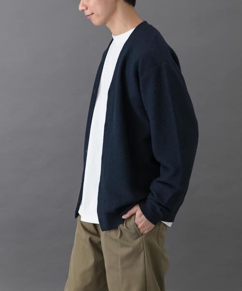 FORK&SPOON（フォークアンドスプーン）の「FORK&SPOON　PROVORONE Vネックカーディガン（カーディガン/ボレロ・メンズ・チャコールグレー/ネイビー・5/4）」の5枚目の写真