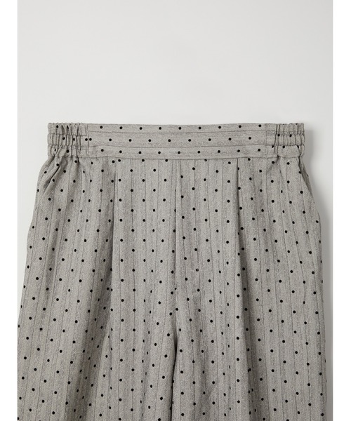 Muscat(マスカット)の「ドットジャカードストレートパンツ(その他パンツ・レディース・ライトグレー/チャコールグレー・F)」の4枚目の写真