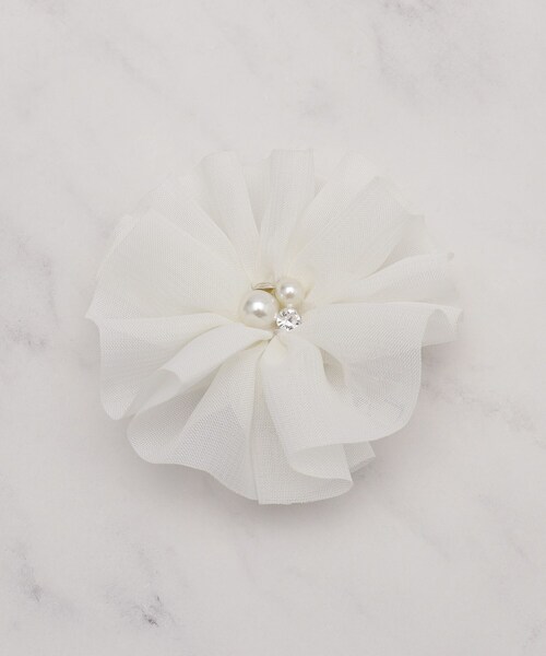 SHOO・LA・RUE（シューラルー）の「【セレモニー】コーサージュネックレス（ネックレス・レディース・アイボリー・00）」の4枚目の写真