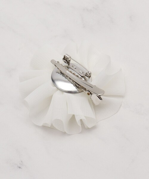 SHOO・LA・RUE（シューラルー）の「【セレモニー】コーサージュネックレス（ネックレス・レディース・アイボリー・00）」の3枚目の写真