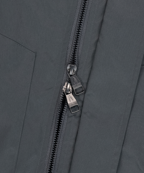 High-Neck Button Jacket (Dark Gray)（ブルゾン）｜AAKAM（アーカム