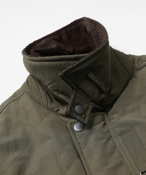 FRIZMWORKS(フリズムワークス)の「QUILTED HERITAGE HUNTING JACKET _ OLIVE(ミリタリージャケット・メンズ・その他・SMALL/MEDIUM/X-LARGE)」の5枚目の写真