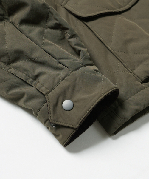 FRIZMWORKS(フリズムワークス)の「QUILTED HERITAGE HUNTING JACKET _ OLIVE(ミリタリージャケット・メンズ・その他・SMALL/MEDIUM/X-LARGE)」の7枚目の写真