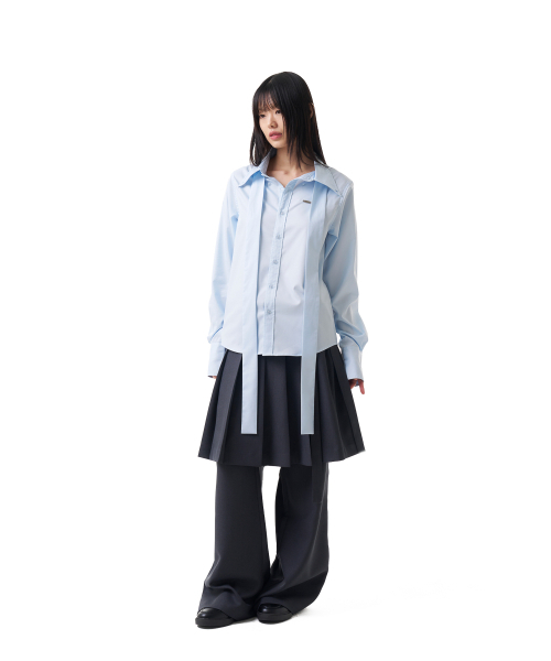 IUGAMAKARAS（イウガマカラス）の「Tied Shirts (Sky Blue)（シャツ/ブラウス・レディース・その他・FREE）」の8枚目の写真