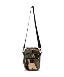 Alpha Industries（アルファインダストリーズ）の「Alpha Industries/アルファインダストリーズ/Label Messenger Bag S/ラベル メッセンジャー バッグ（ショルダーバッグ）」