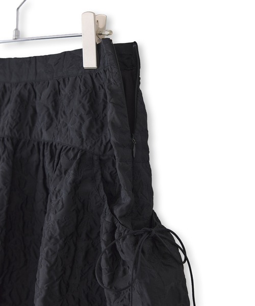 ADAM ET ROPE'（アダムエロペ）の「ジャガードギャザースカート（スカート・レディース・ブラック/ホワイト・36/38）」の16枚目の写真