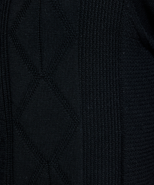 ABAHOUSE（アバハウス）の「Pure Merino ハイゲージ タートルネックニット / ケーブルニット（ニット/セーター・メンズ・オフホワイト/グレー/ブラック・44/46/48/50）」の9枚目の写真