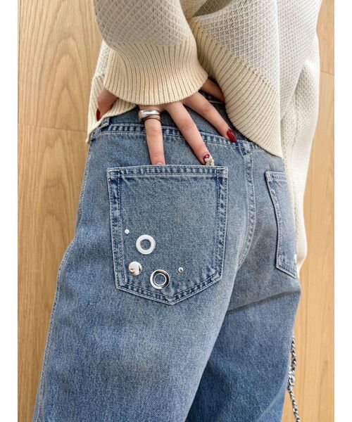 EVRIS(エヴリス)の「MIX MOTIF ワイドデニムパンツ(デニムパンツ・レディース・ブラック/ブルー・SMALL/MEDIUM)」の5枚目の写真