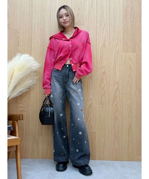 EVRIS(エヴリス)の「MIX MOTIF ワイドデニムパンツ(デニムパンツ・レディース・ブラック/ブルー・SMALL/MEDIUM)」の15枚目の写真