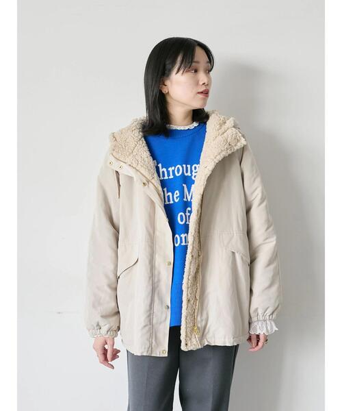 Samansa Mos2 blue（サマンサモスモスブルー）の「リバーシブルボアマウンテンパーカー（ブルゾン・レディース・チャコールグレー/ベージュ/ライトベージュ・F）」の12枚目の写真