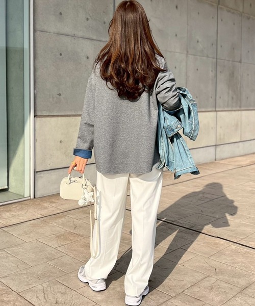 Emma Taylor(エマテイラー)の「【こなれ感が◎】ライトダンボールデニムドッキングプルオーバー(Tシャツ/カットソー・レディース・MD.Gray/ブラック/ネイビー・FREE)」の22枚目の写真
