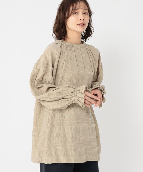 studio CLIP（スタディオクリップ）の「ダブルフロントシャーリングボーダーチュニックブラウス（シャツ/ブラウス・レディース・ベージュ/スモーク/オフホワイト・FREE）」の2枚目の写真