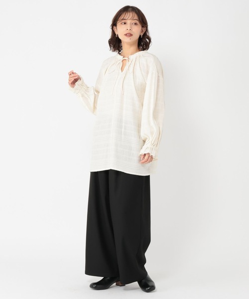 studio CLIP（スタディオクリップ）の「ダブルフロントシャーリングボーダーチュニックブラウス（シャツ/ブラウス・レディース・ベージュ/スモーク/オフホワイト・FREE）」の17枚目の写真