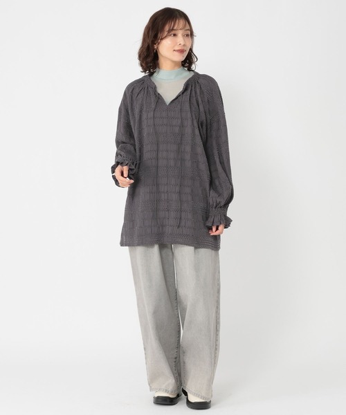 studio CLIP（スタディオクリップ）の「ダブルフロントシャーリングボーダーチュニックブラウス（シャツ/ブラウス・レディース・ベージュ/スモーク/オフホワイト・FREE）」の22枚目の写真