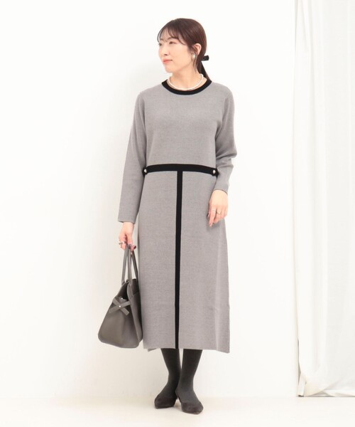 MICO COULIER（ミコクリエ）の「ミラノリブバイカラーニットワンピース（ワンピース・レディース・ブラック/ライトグレー・38）」の7枚目の写真