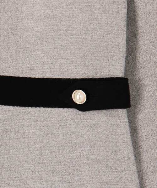 MICO COULIER（ミコクリエ）の「ミラノリブバイカラーニットワンピース（ワンピース・レディース・ブラック/ライトグレー・38）」の14枚目の写真