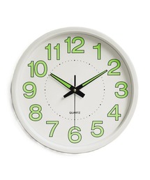 BACKYARD FAMILY（バックヤードファミリー）の「夜光性壁掛け時計 2015e2p23（掛け時計）」