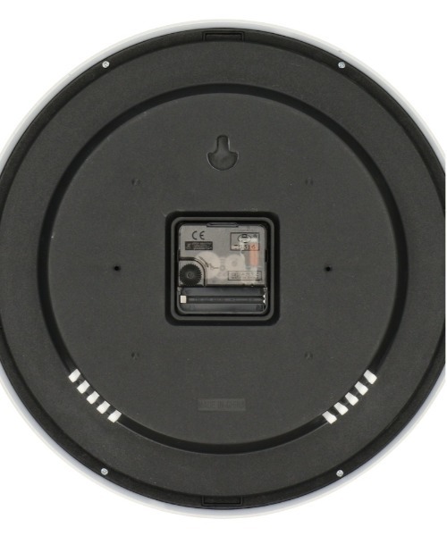 BACKYARD FAMILY（バックヤードファミリー）の「夜光性壁掛け時計 2015e2p23（掛け時計・レディース・ブラック・FREE）」の2枚目の写真