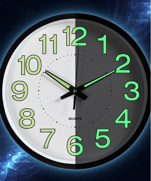 BACKYARD FAMILY（バックヤードファミリー）の「夜光性壁掛け時計 2015e2p23（掛け時計・レディース・ブラック・FREE）」の6枚目の写真