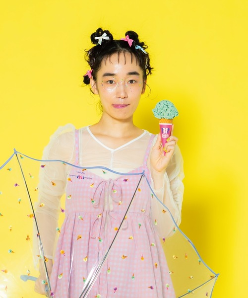 Wpc.（ダブリュピーシー）の「[ビニール傘]サーティワン アイスクリーム × Wpc. アイスクリームパターンアンブレラ（長傘・レディース・ブルー/ピンク・FREE）」の5枚目の写真