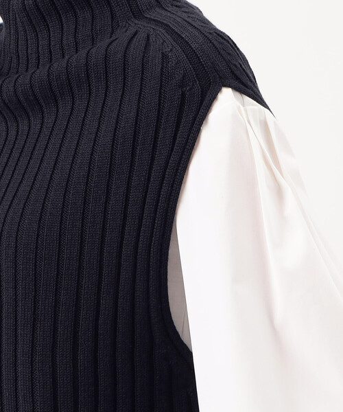 Gabardine K.T（ギャバジンケーティー）の「〔 +サイズ 〕 ソフトウール ワイドリブベスト（ベスト・レディース・グレー・13号）」の12枚目の写真