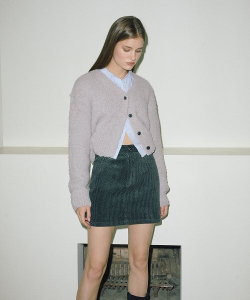 ETMON（エトモン）の「Boucle V-Neck Knit Cardigan  Khaki Grey（カーディガン/ボレロ・レディース・その他・FREE）」の2枚目の写真