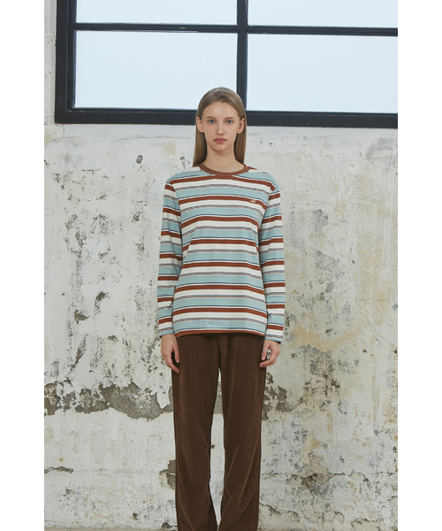 ANOETIC（アノエティック）の「MULTI STRIPE T-SHIRT_BROWN（Tシャツ/カットソー・レディース・ブラウン・FREE）」の4枚目の写真