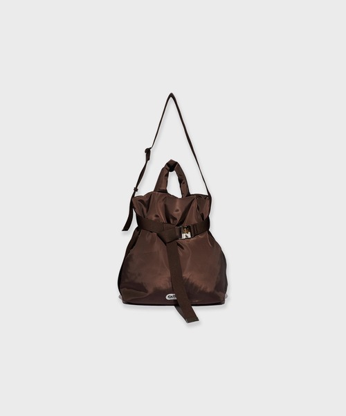 OUTDOOR PRODUCTS(アウトドアプロダクツ)の「OUTDOOR PRODUCTS 2way Belt Tote / BR-OUT-25AW01 (トートバッグ・レディース・チャコール/ブラウン・FREE)」の2枚目の写真