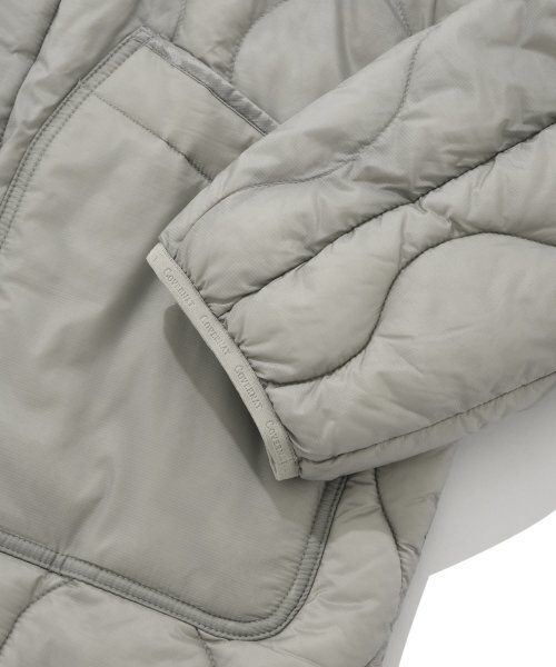 COVERNAT(カバーナット)の「ミッドキルティングジャケットライトグレー(その他アウター・レディース・その他・LARGE/X-LARGE/MEDIUM)」の7枚目の写真