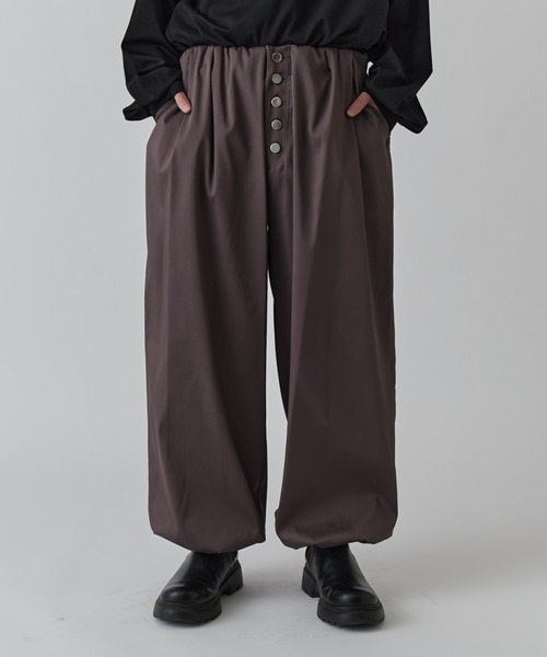 Lui's（ルイス）の「サテンボタンフライイージーパンツ（その他パンツ・メンズ・チャコールグレー/ブラック・FREE）」の14枚目の写真