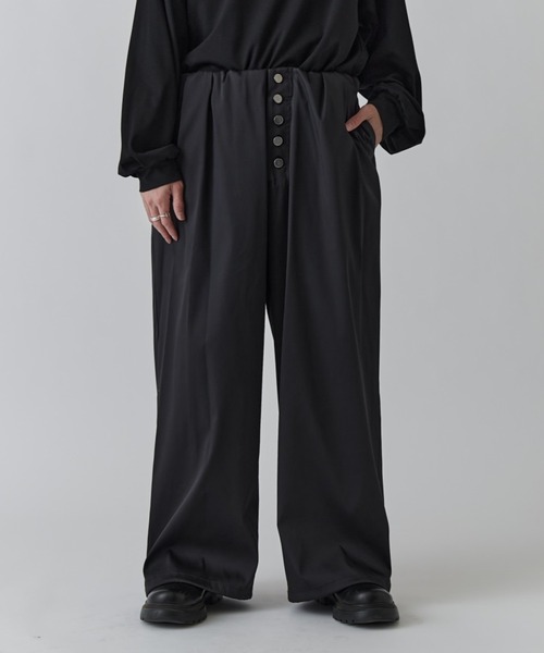 Lui's（ルイス）の「サテンボタンフライイージーパンツ（その他パンツ・メンズ・チャコールグレー/ブラック・FREE）」の7枚目の写真