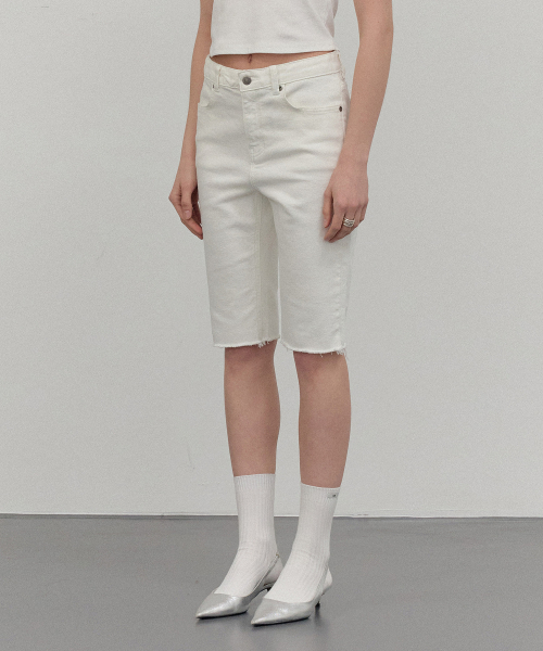 CITTA（シータ）の「コットンバイカーパンツ_CTD416(ホワイト)（その他パンツ・レディース・ホワイト・SMALL/MEDIUM/LARGE）」の2枚目の写真