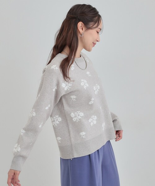 DRESKIP(ドレスキップ)の「【S-LL】大人上品な レトロフラワーニット(ニット/セーター・レディース・アイボリー系6/グレー系4/ダークブラウン系6・01/02/03/04)」の5枚目の写真