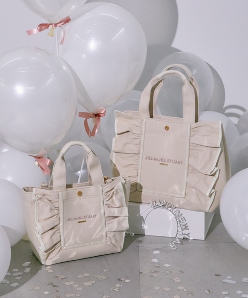 JILL by JILL STUART（ジルバイジルスチュアート）の「【お気に入り登録7,000件超え】フレームフリルトート（トートバッグ・レディース・ブラック/ホワイト系その他/ホワイト/ピンク・FREE）」の4枚目の写真