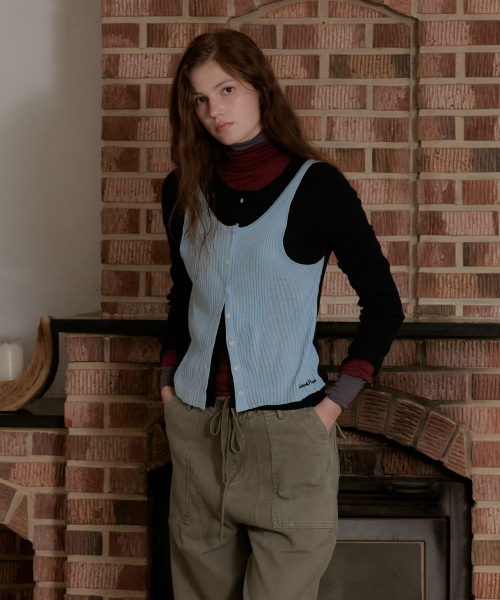 STUDIO&PARC(スタジオアンドパルク)の「Layered Contrast Singlet Knit_Blue(Tシャツ/カットソー・レディース・ブルー・FREE)」の5枚目の写真