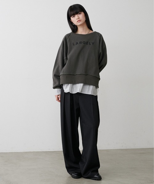 LARUTA（ラルータ）の「【LARUTA】ラグラン前後2WAYロゴ裏毛プルオーバー（Tシャツ/カットソー・レディース・オートミール/ピンク/チャコールグレー・FREE）」の7枚目の写真