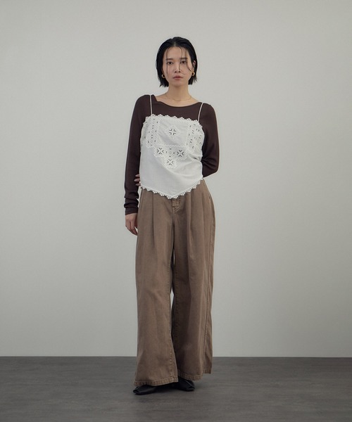 SALON adam et rope'（サロン アダム エ ロペ）の「クロスレースマルチキャミソール（キャミソール・レディース・ブラック/オフホワイト・FREE）」の12枚目の写真