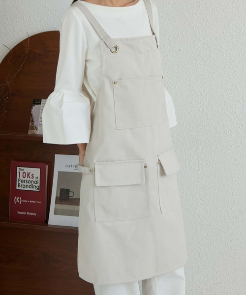 MAISON DE THERESE（メゾン ド テレーズ）の「ツールボックス 帆布ワークエプロン（エプロン・レディース・ネイビー/ブラウン/グレー/ブラック/Off White・FREE）」の8枚目の写真