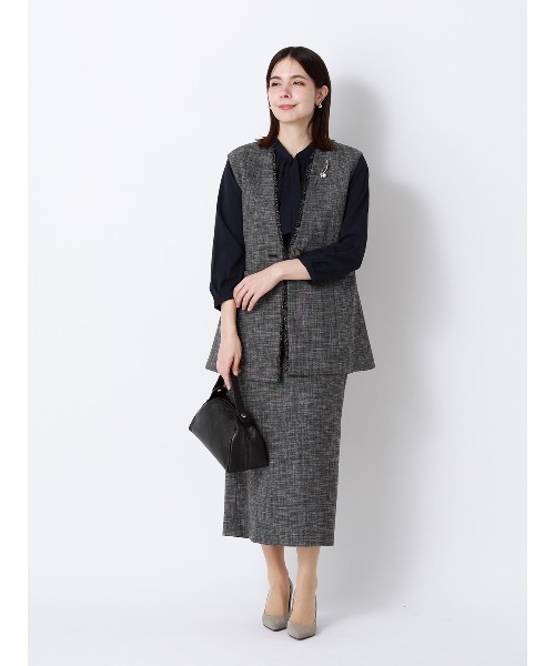 SUIT SQUARE(スーツスクエア)の「ロングタイトスカート ウォッシャブル ストレッチ スラブシャンブレー 織柄 anysy(スカート・レディース・ブラック・40(11号)/38(9号)/36(7号))」の8枚目の写真