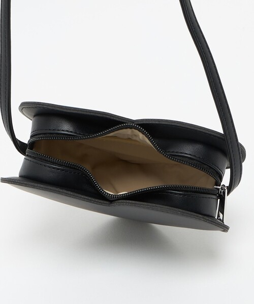 green label relaxing(グリーンレーベルリラクシング)の「ハート ポシェット / 26SS(ショルダーバッグ・キッズ・イエロー/ライラック/ブラック・FREE)」の14枚目の写真