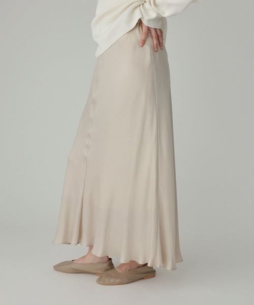 BABYLONE（バビロン）の「フィブリルサテンスカート（スカート・レディース・ブラック/ベージュ・36inch/38inch）」の11枚目の写真