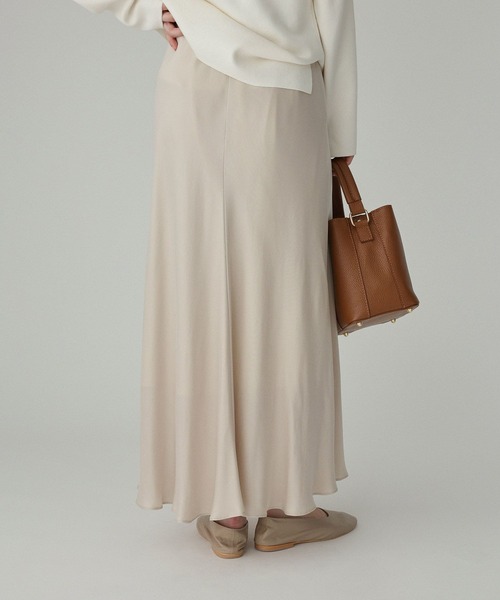 BABYLONE（バビロン）の「フィブリルサテンスカート（スカート・レディース・ブラック/ベージュ・36inch/38inch）」の12枚目の写真