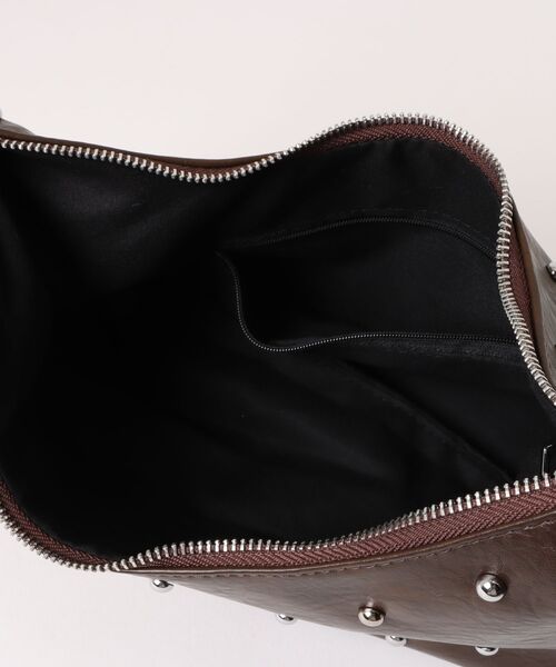 WESTSEA（ウエストシー）の「フェイクレザー スタッズ付 ショルダーバッグ 2way（ショルダーバッグ・レディース・ブラウン/オフホワイト/ブラック・FREE）」の21枚目の写真