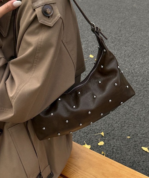 WESTSEA（ウエストシー）の「フェイクレザー スタッズ付 ショルダーバッグ 2way（ショルダーバッグ・レディース・ブラウン/オフホワイト/ブラック・FREE）」の15枚目の写真