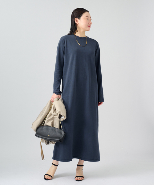 VERMEIL par iena（ヴェルメイユパーイエナ）の「ニットコクーンロングワンピース（ワンピース・レディース・アイボリー/ネイビー・FREE）」の15枚目の写真