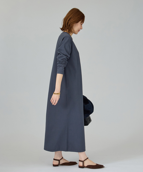 VERMEIL par iena（ヴェルメイユパーイエナ）の「ニットコクーンロングワンピース（ワンピース・レディース・アイボリー/ネイビー・FREE）」の21枚目の写真